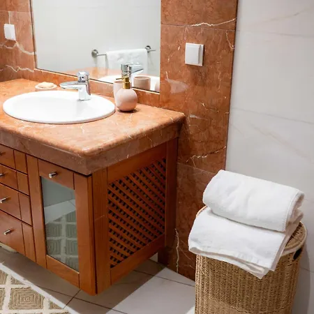 Madeira Precious Family * Funchal (Madeira)