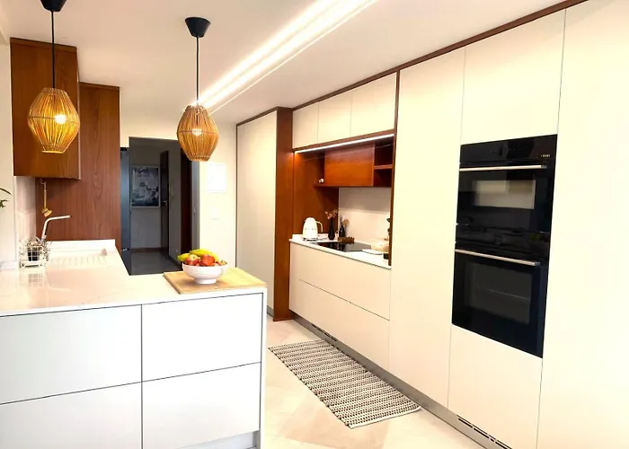 Madeira Precious Family 丰沙尔